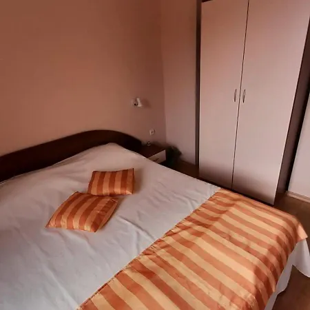 Guest House Sveti Vlas Apartment *